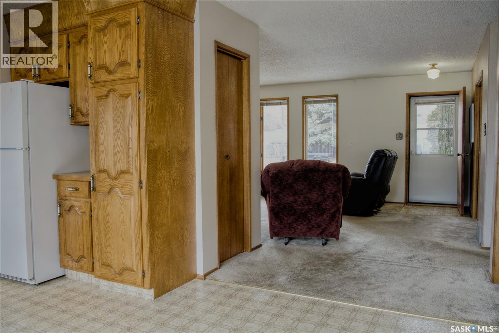 802 7th Street E, Saskatoon, Saskatchewan  S7H 0Y4 - Photo 10 - SK034391