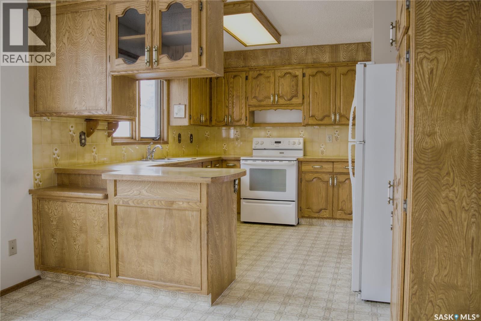 802 7th Street E, Saskatoon, Saskatchewan  S7H 0Y4 - Photo 14 - SK034391