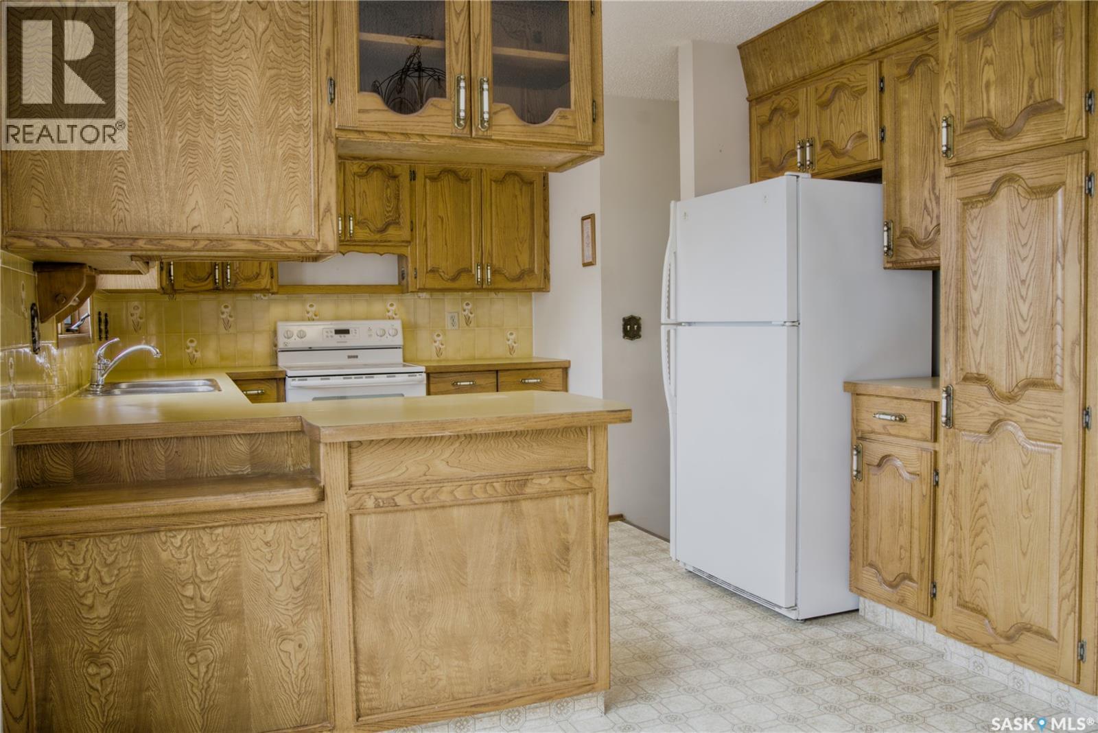 802 7th Street E, Saskatoon, Saskatchewan  S7H 0Y4 - Photo 16 - SK034391