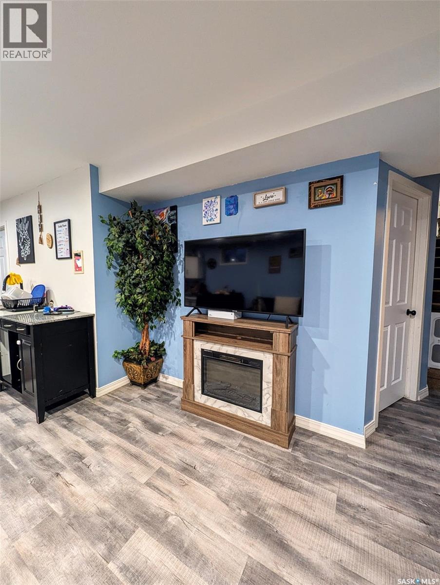 410 Maple Road W, Nipawin, Saskatchewan  S0E 1E0 - Photo 17 - SK034342