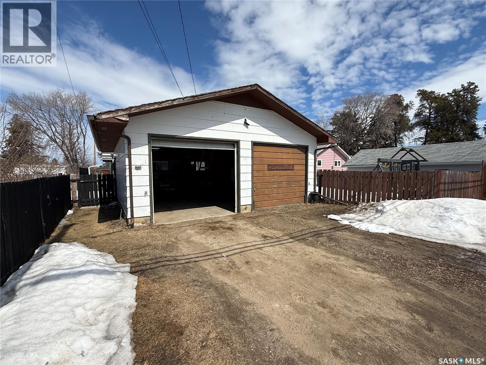 410 Maple Road W, Nipawin, Saskatchewan  S0E 1E0 - Photo 32 - SK034342