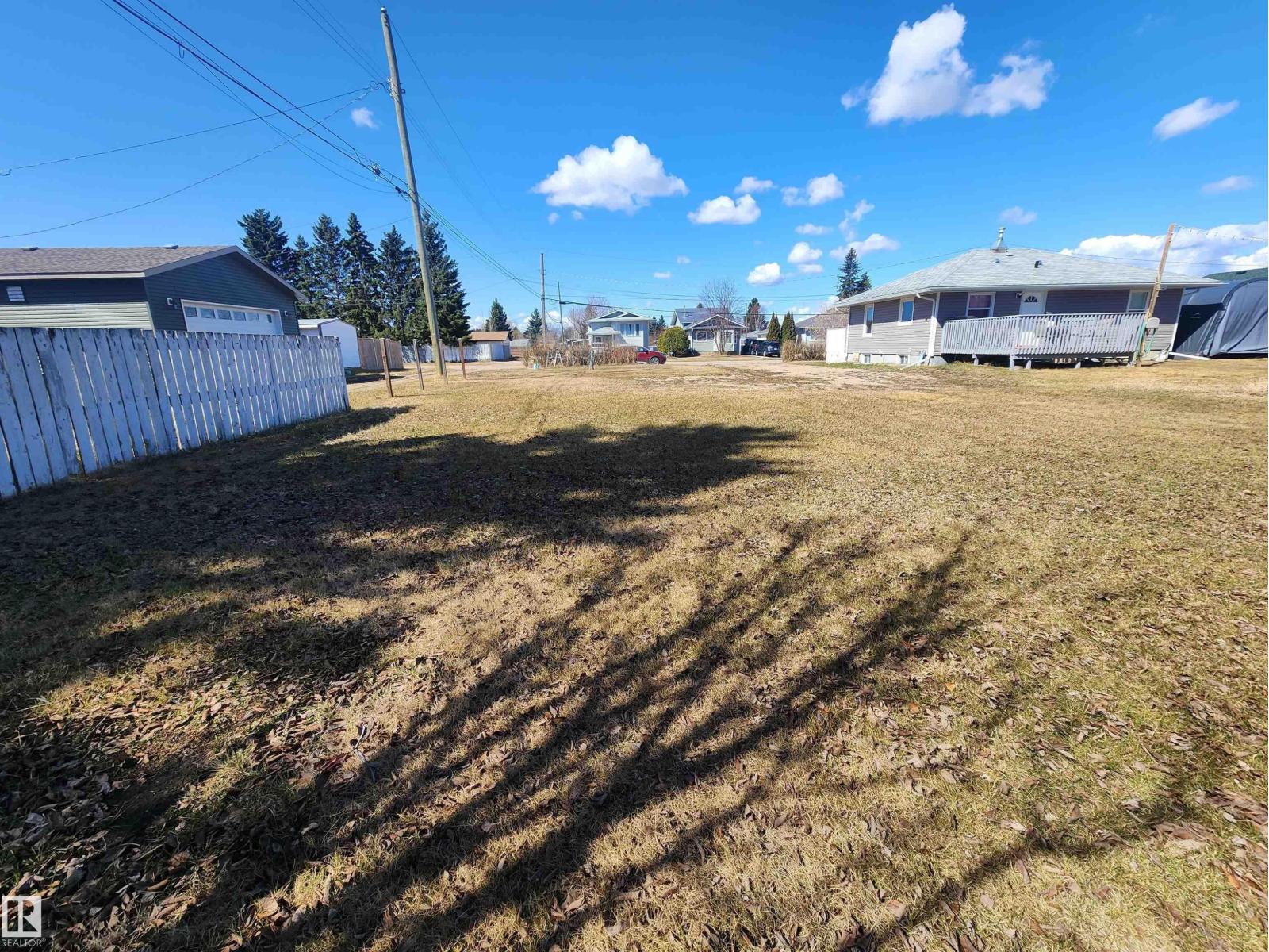 5007 58 St, Cold Lake, Alberta  T9M 1S5 - Photo 3 - E4485111
