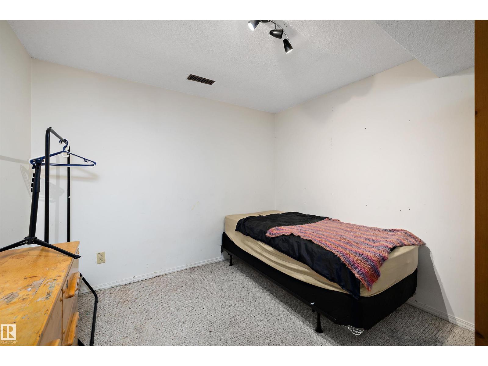 115 Walker Rd Nw, Edmonton, Alberta  T5T 4C2 - Photo 41 - E4485113