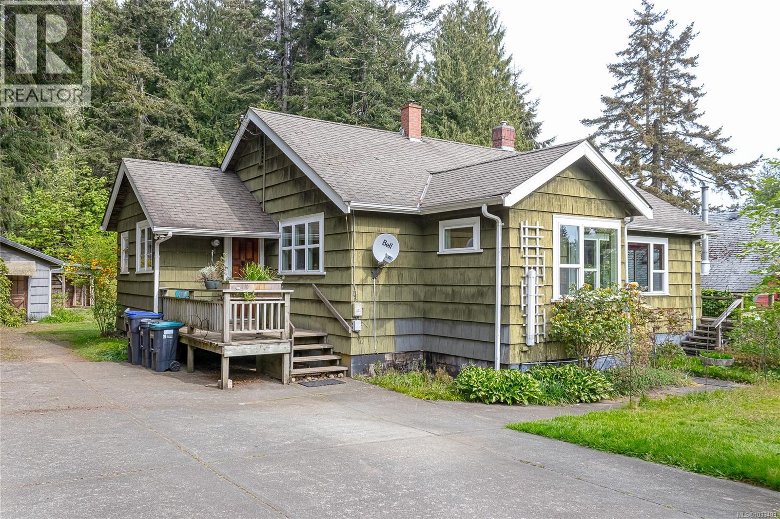 196 Kopina Dr, Bowser, British Columbia