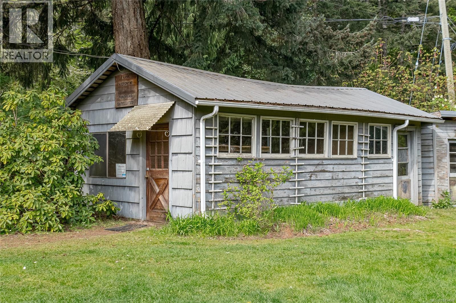 196 Kopina Dr, Bowser, British Columbia  V0R 1G0 - Photo 35 - 1033493