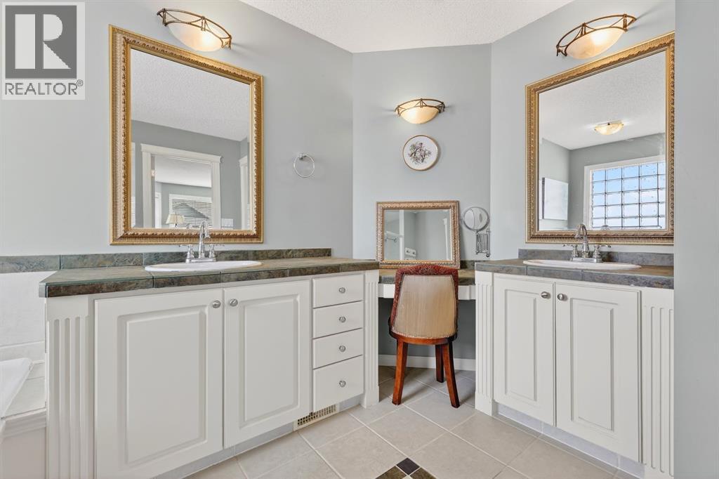 331 Mt Douglas Court SE, Calgary, Alberta  T2Z 3J7 - Photo 22 - A2305668