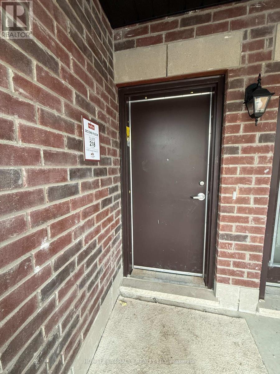 212 - 15100 Yonge Street, Aurora, Ontario  L4G 4C8 - Photo 4 - N13067412