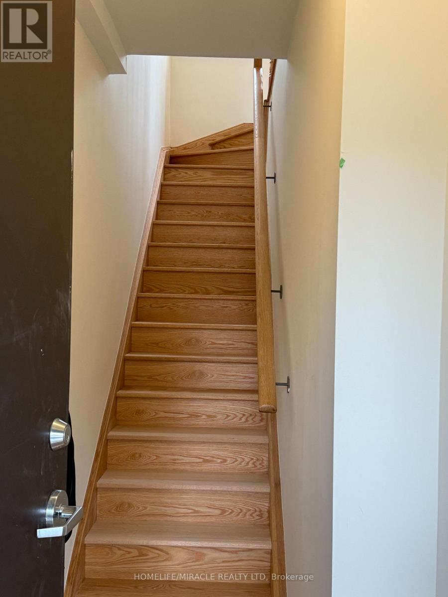 212 - 15100 Yonge Street, Aurora, Ontario  L4G 4C8 - Photo 5 - N13067412