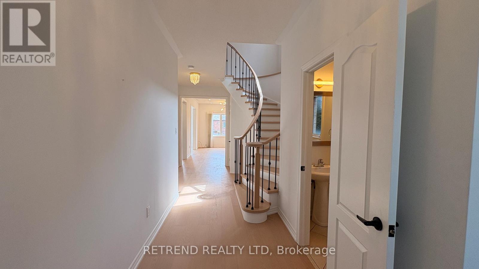 Main - 31 Cherry Bush Road, Vaughan, Ontario  L6A 0R9 - Photo 2 - N13067488
