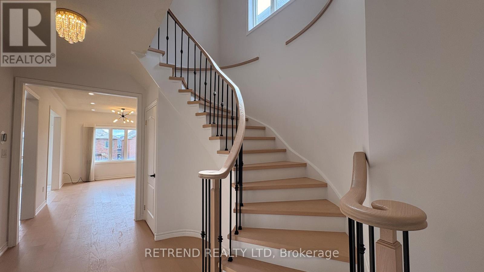 Main - 31 Cherry Bush Road, Vaughan, Ontario  L6A 0R9 - Photo 4 - N13067488