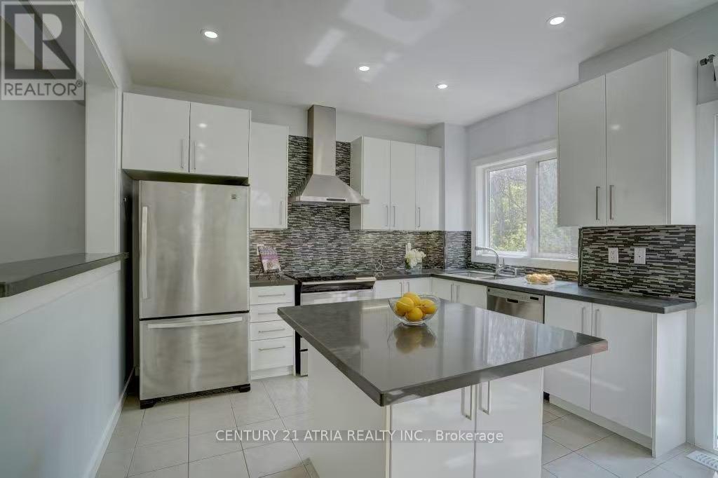 43 GAMBLE GLEN CRESCENT, Richmond Hill, Ontario