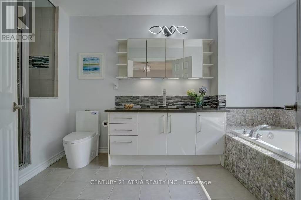 43 Gamble Glen Crescent, Richmond Hill, Ontario  L4S 2T3 - Photo 3 - N13067588
