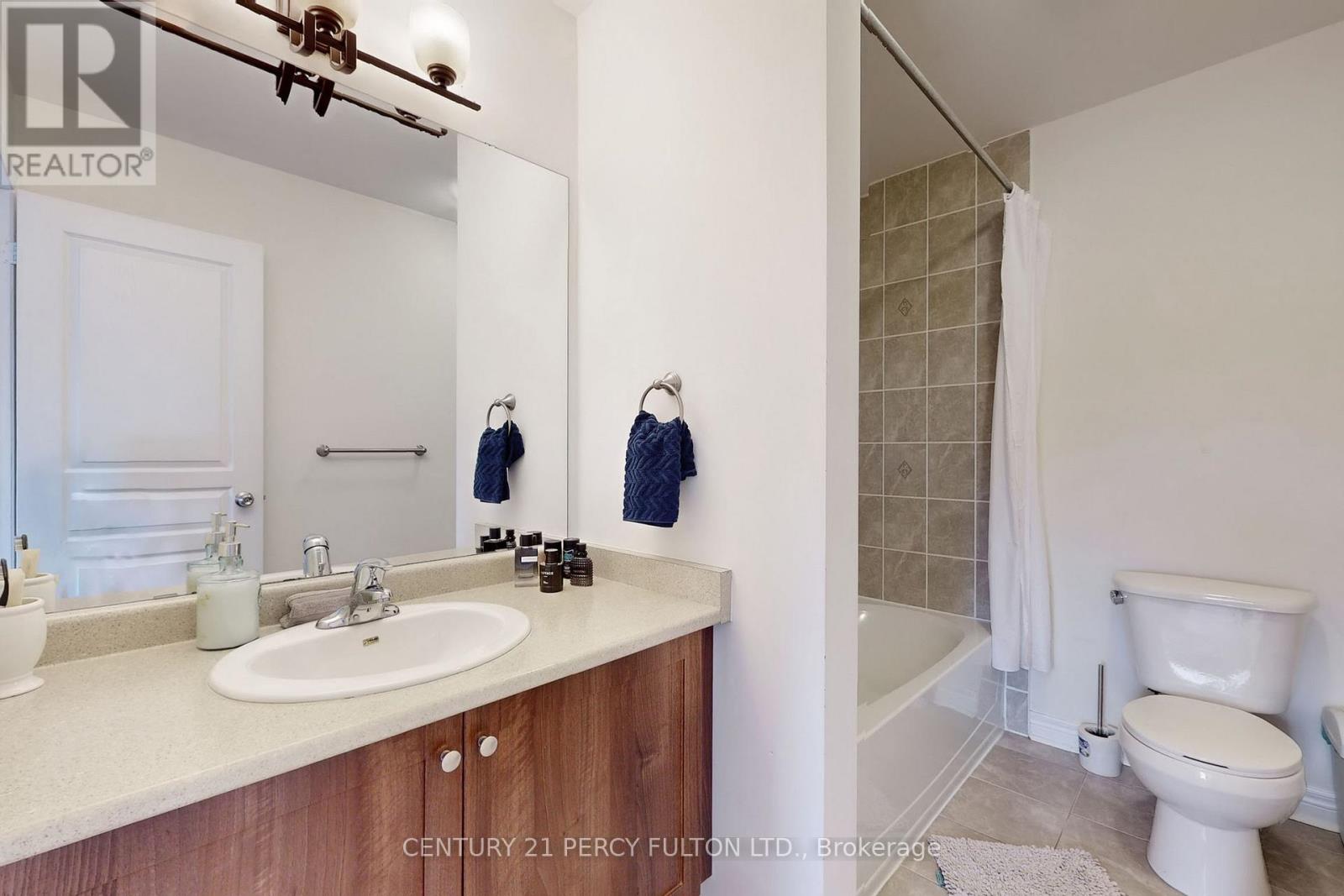 39 Jocada Court, Richmond Hill, Ontario  L4E 0Z5 - Photo 10 - N13067770
