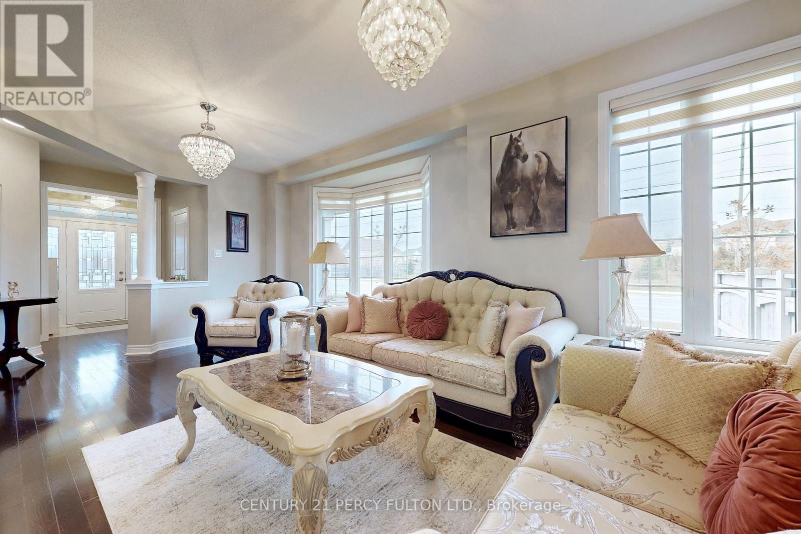 39 Jocada Court, Richmond Hill, Ontario  L4E 0Z5 - Photo 4 - N13067770