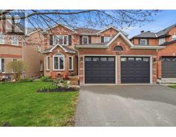 59 DAWLISH AVENUE, Aurora, Ontario
