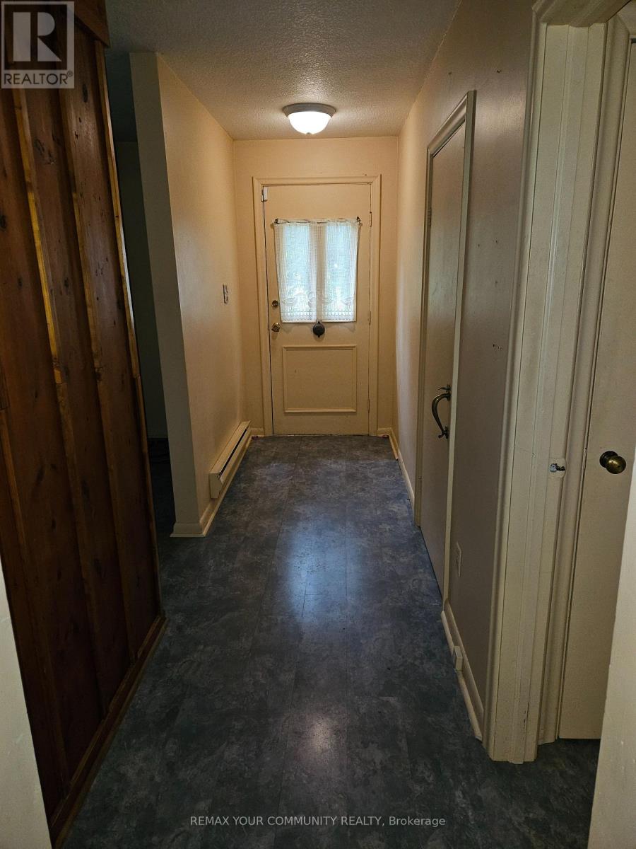 11419 Bathurst Street, Richmond Hill, Ontario  L4S 1J9 - Photo 4 - N13067912