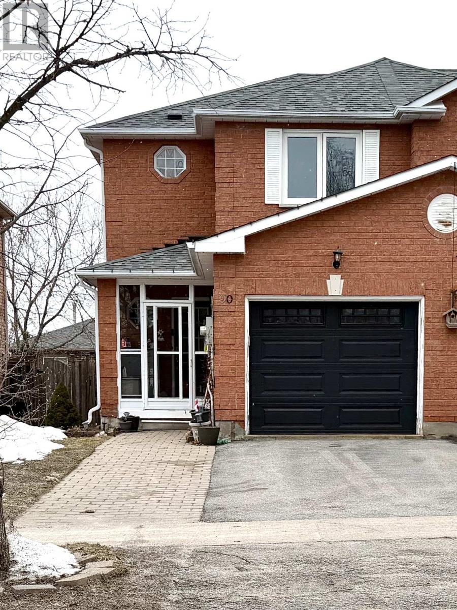 90 Bruce Crescent, Barrie, Ontario  L4N 8P4 - Photo 3 - S13067766