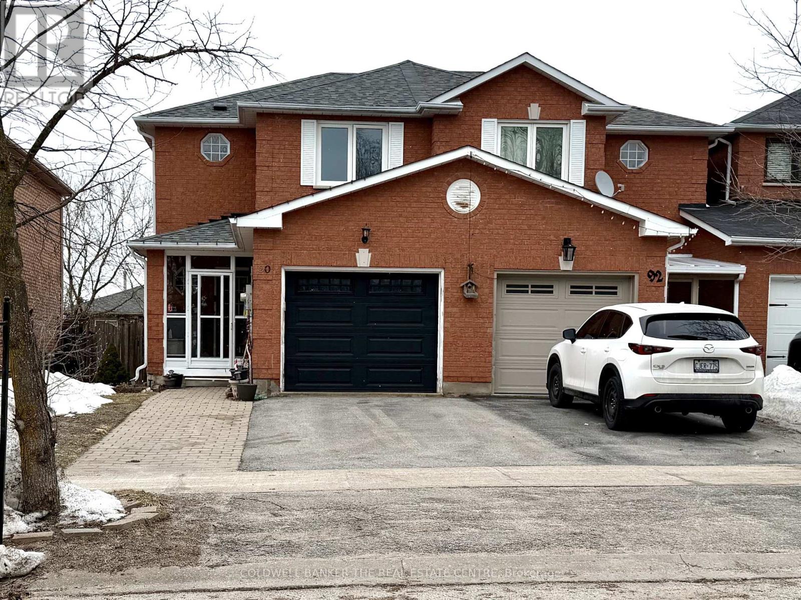 90 Bruce Crescent, Barrie, Ontario  L4N 8P4 - Photo 4 - S13067766