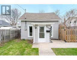 255 LINDSAY STREET, Midland, Ontario