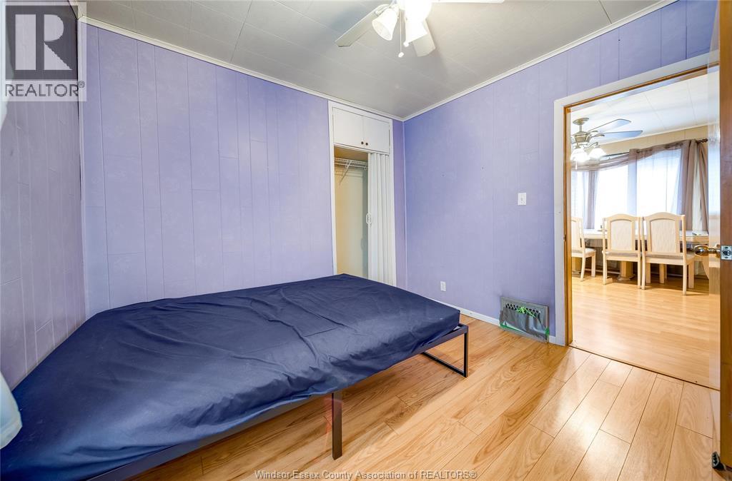 879 Felix, Windsor, Ontario  N9C 3L1 - Photo 28 - 26009761