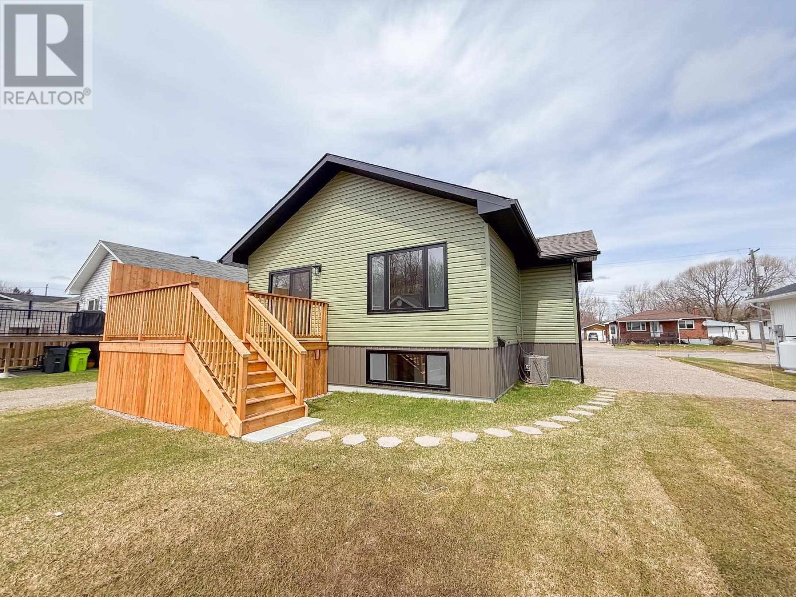255 East Balfour St, Sault Ste. Marie, Ontario  P6C 1W9 - Photo 46 - SM253420
