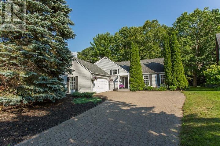 161 Caddy Ave, Sault Ste. Marie, Ontario  P6A 6H7 - Photo 1 - SM260745