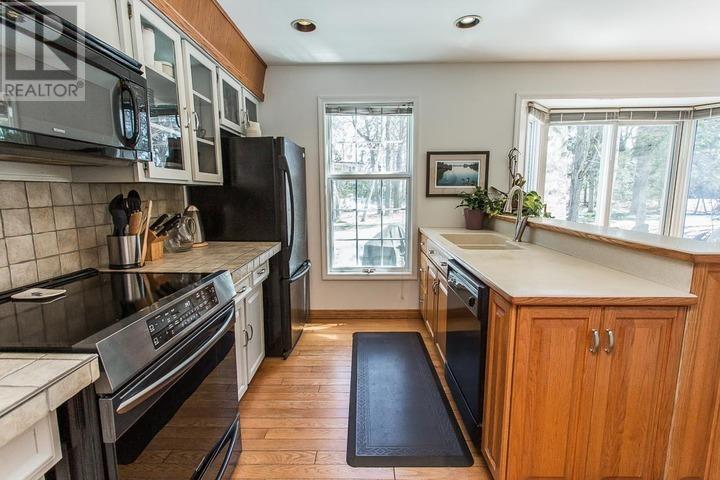 161 Caddy Ave, Sault Ste. Marie, Ontario  P6A 6H7 - Photo 11 - SM260745
