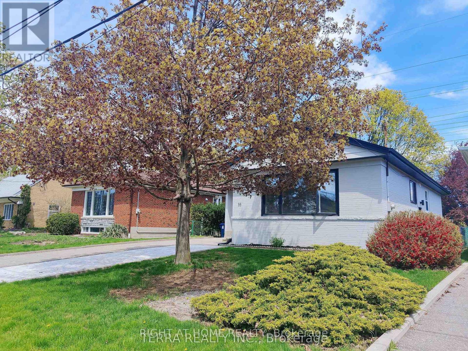 55 Glen Agar Drive, Toronto, Ontario  M9B 5M2 - Photo 2 - W13067428