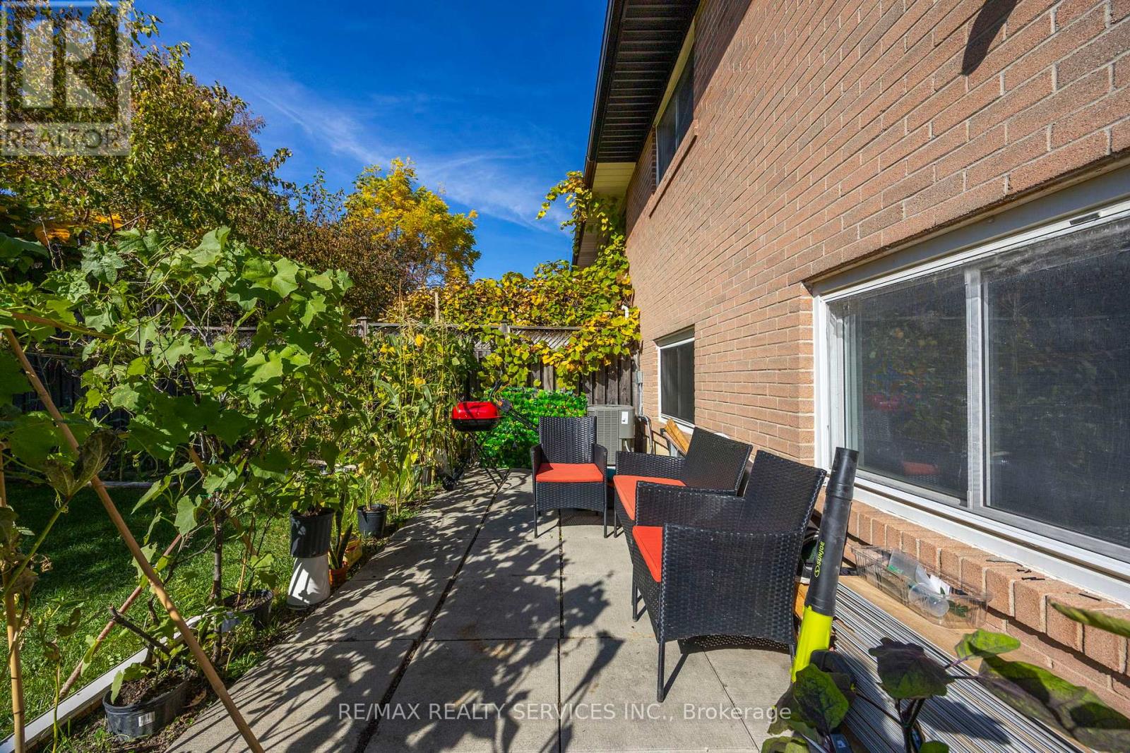 70 Wilton Drive, Brampton, Ontario  L6W 3A1 - Photo 46 - W13067460