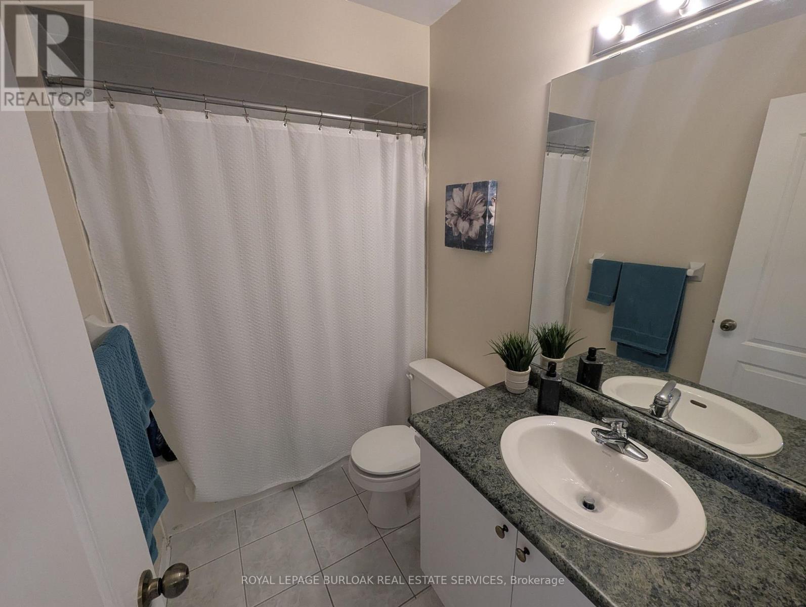 2307 Sutton Drive, Burlington, Ontario  L7L 6Z3 - Photo 15 - W13067476