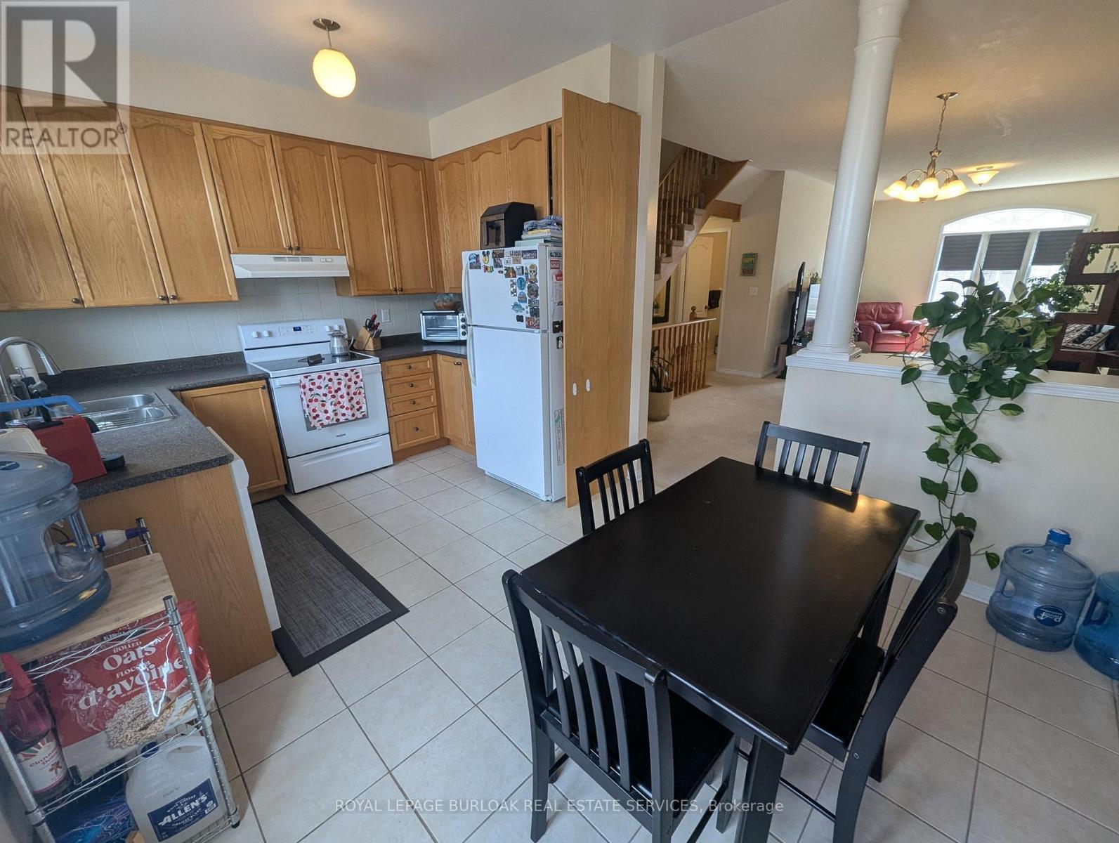 2307 Sutton Drive, Burlington, Ontario  L7L 6Z3 - Photo 6 - W13067476