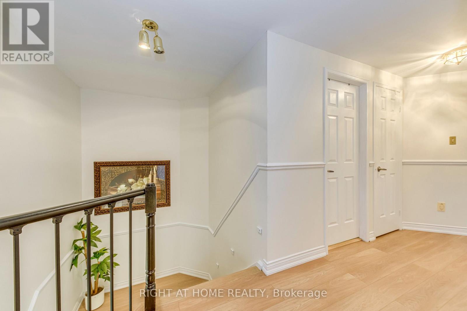3233 Wilmar Crescent, Mississauga, Ontario  L5L 4B1 - Photo 19 - W13067502