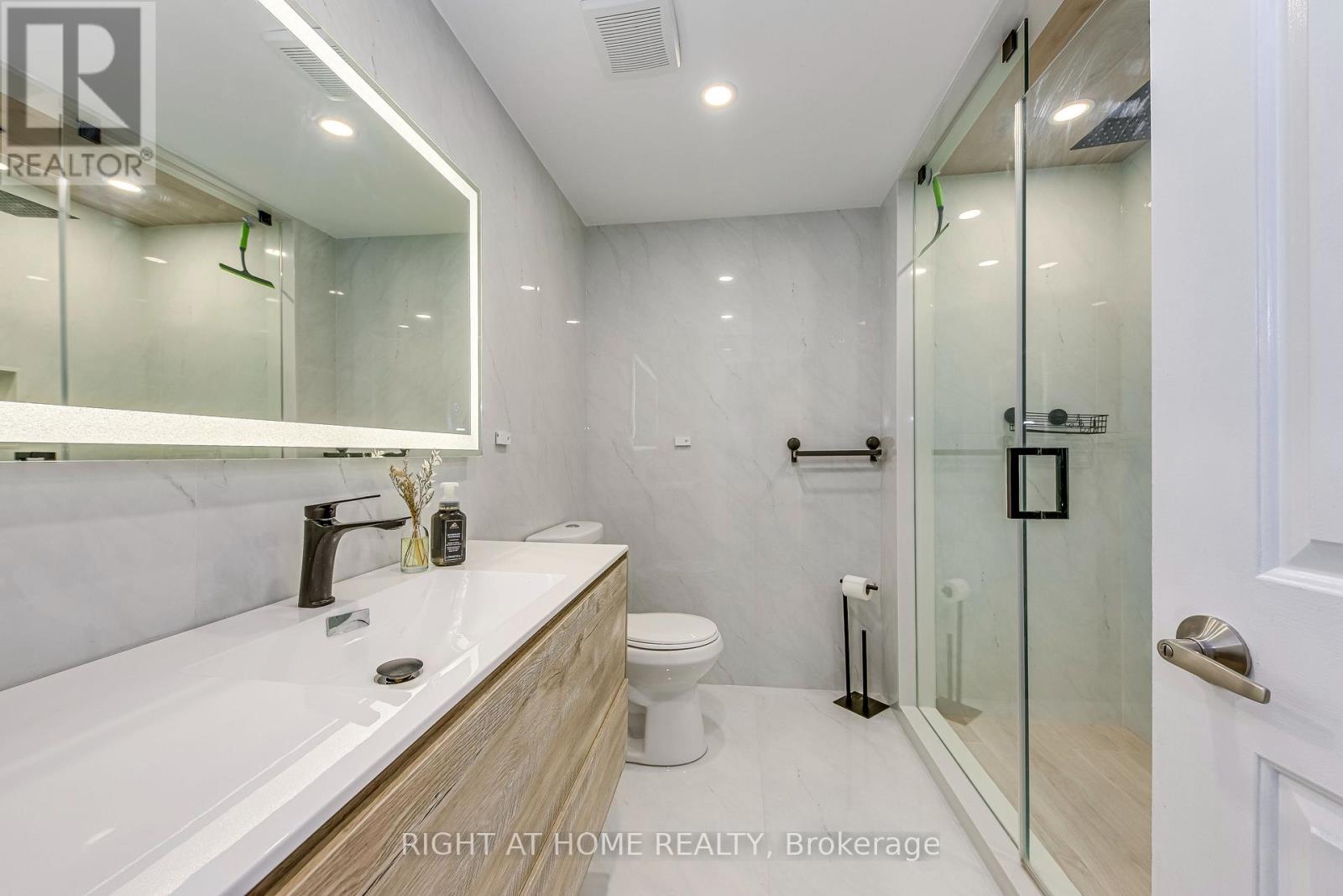 3233 Wilmar Crescent, Mississauga, Ontario  L5L 4B1 - Photo 32 - W13067502