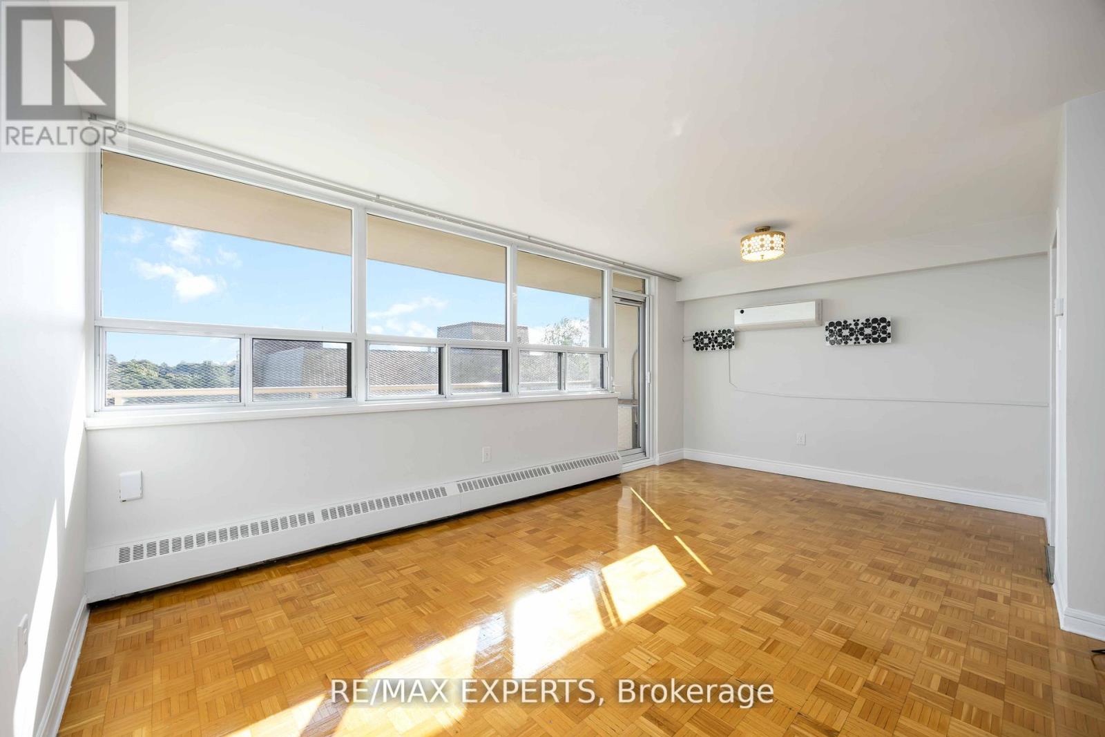 612 - 360 Ridelle Avenue, Toronto, Ontario  M6B 1K1 - Photo 10 - W13067506