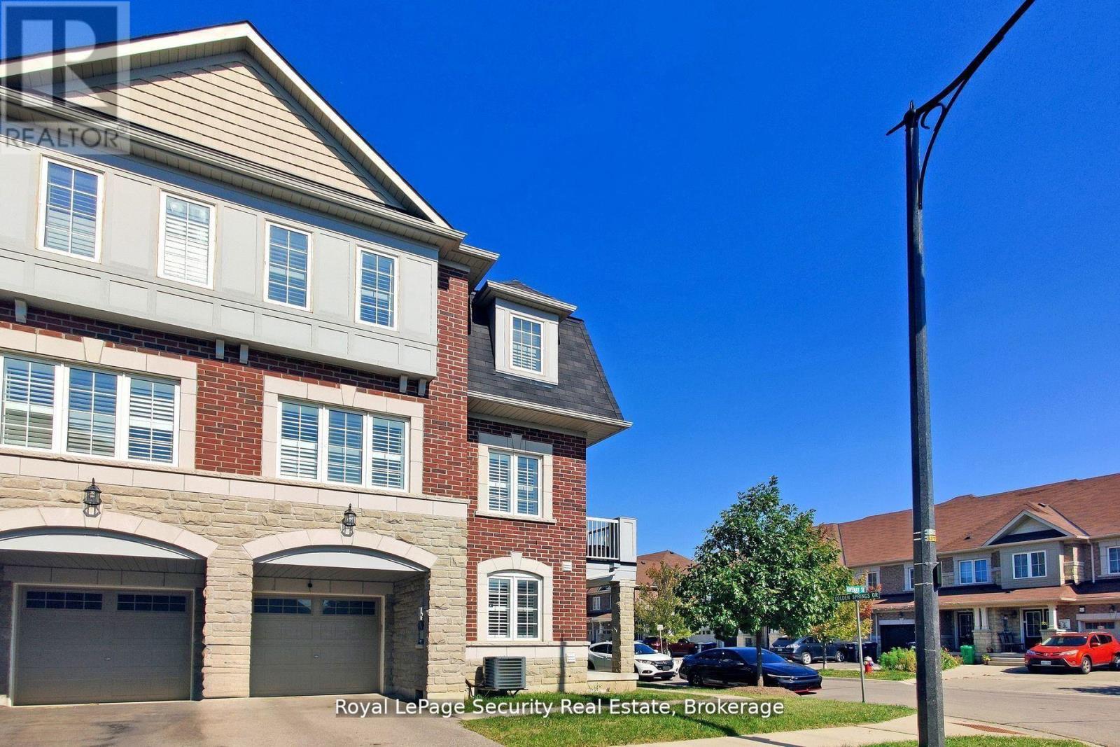 55 Golden Springs Drive, Brampton, Ontario  L7A 0C7 - Photo 1 - W13067654