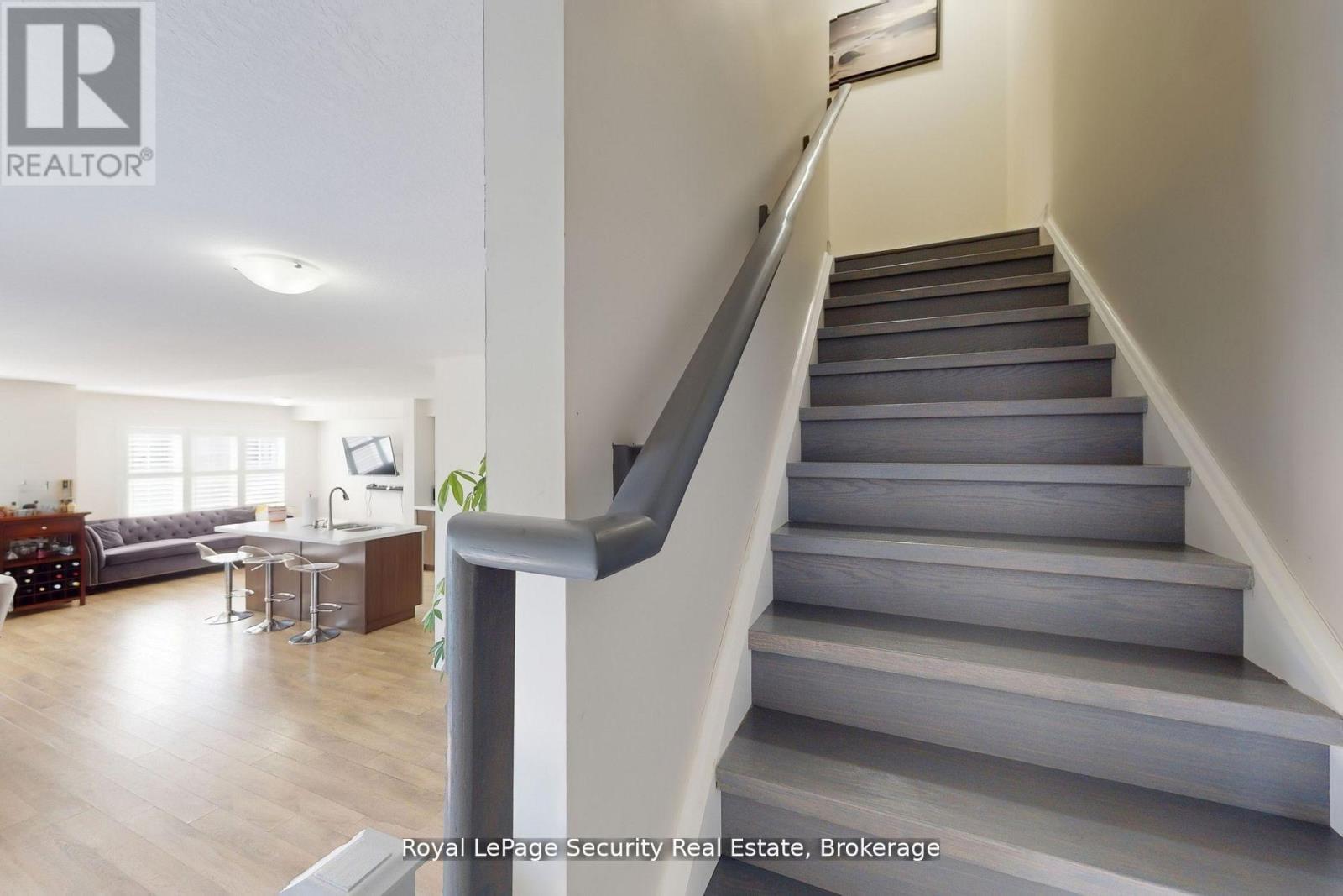 55 Golden Springs Drive, Brampton, Ontario  L7A 0C7 - Photo 16 - W13067654