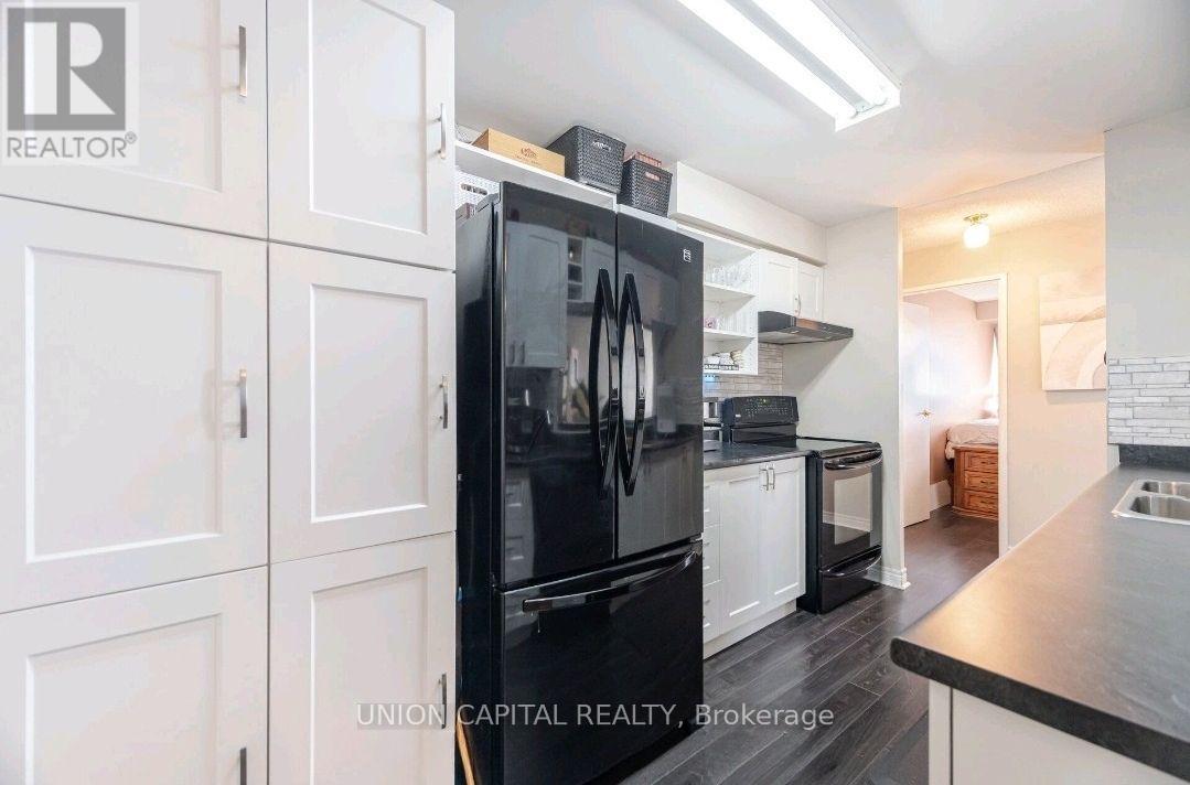 2103 - 25 Trailwood Drive, Mississauga, Ontario  L4Z 3K9 - Photo 4 - W13067662