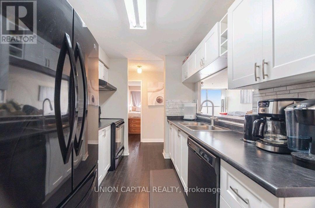 2103 - 25 Trailwood Drive, Mississauga, Ontario  L4Z 3K9 - Photo 5 - W13067662