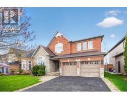 2481 WHISTLING SPRINGS CRESCENT, Oakville, Ontario