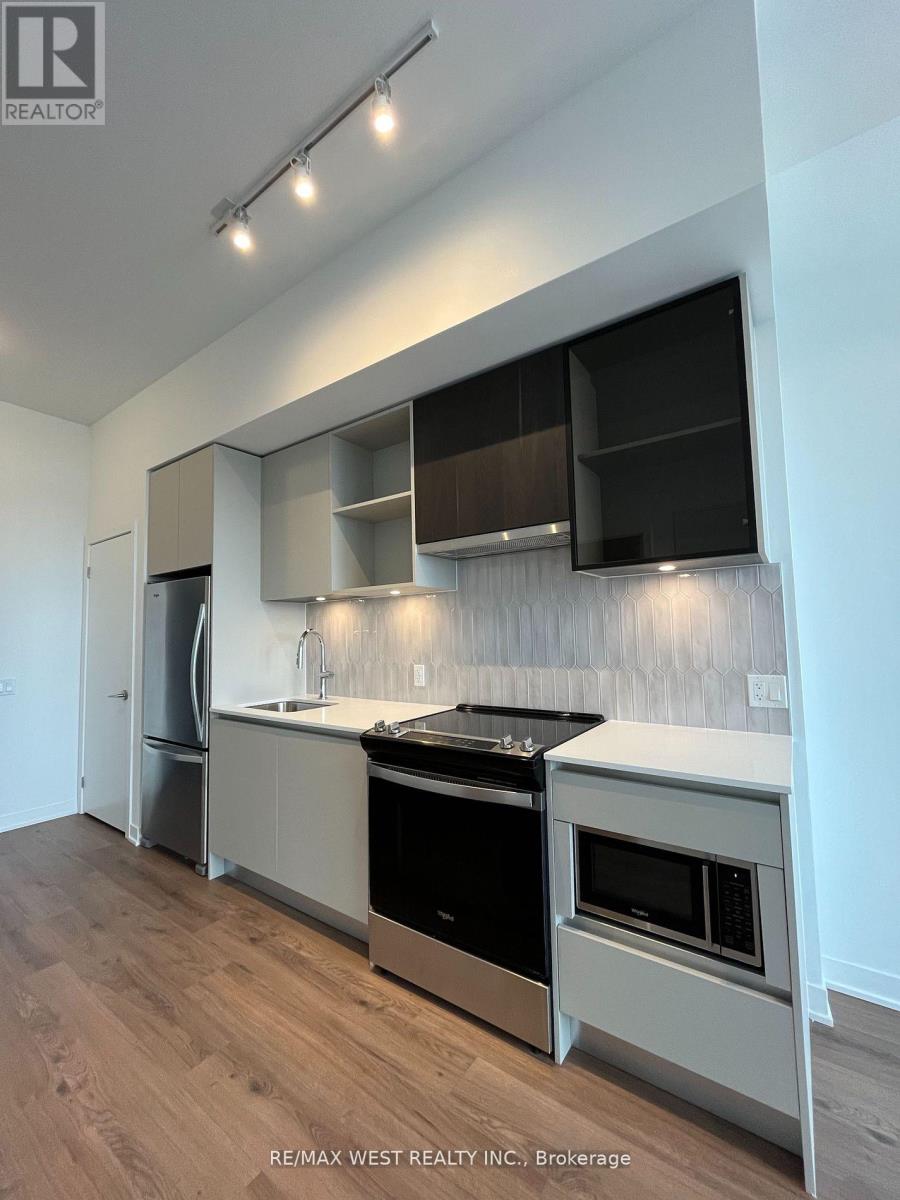 Lph06 - 395 Dundas St W, Oakville, Ontario  L6M 5R8 - Photo 4 - W13067840