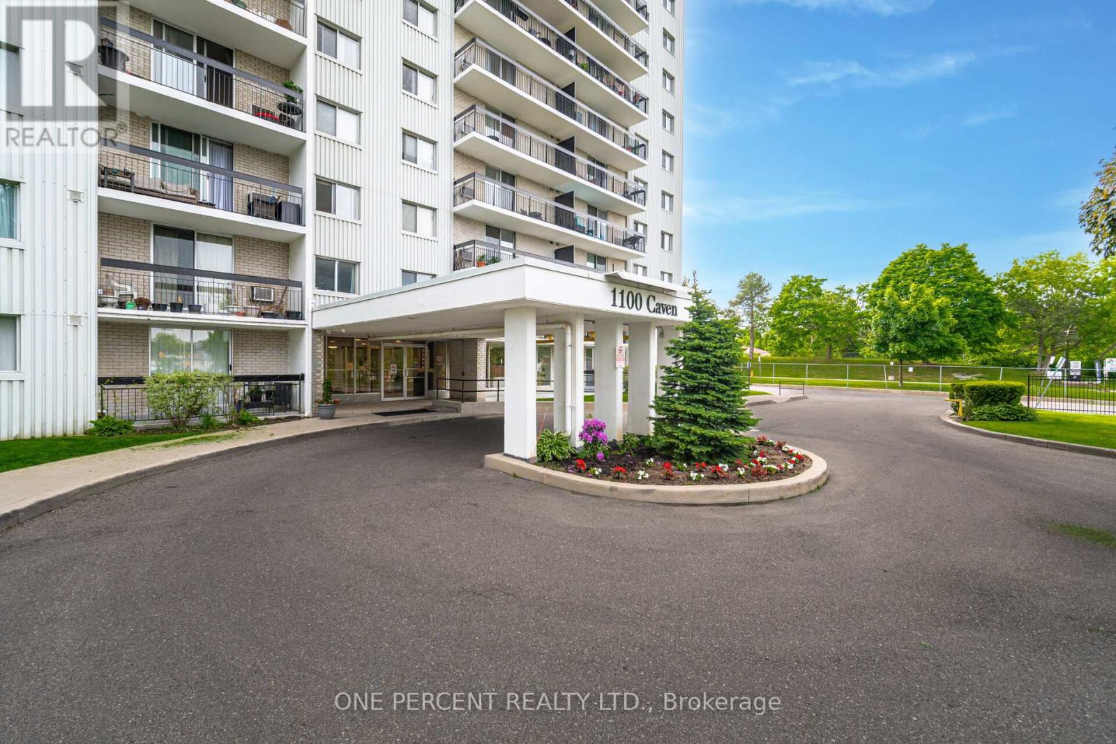#1110 - 1100 Caven Street, Mississauga, Ontario  L5G 4N3 - Photo 1 - W13067878