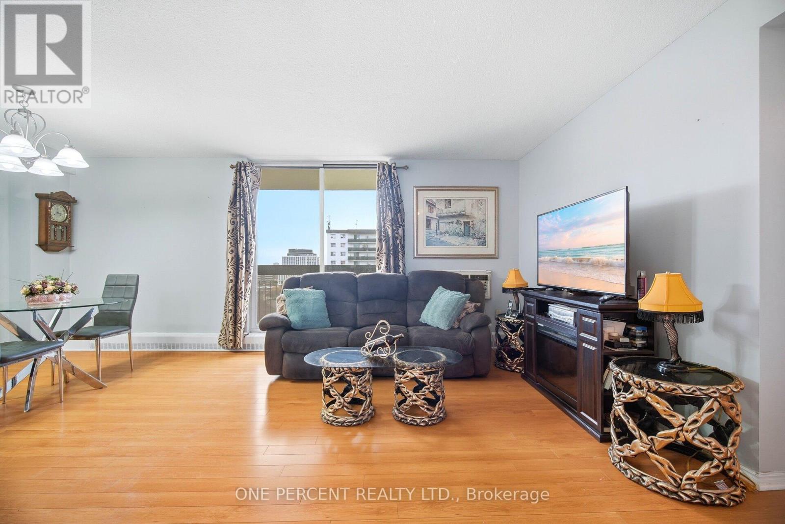 #1110 - 1100 Caven Street, Mississauga, Ontario  L5G 4N3 - Photo 17 - W13067878
