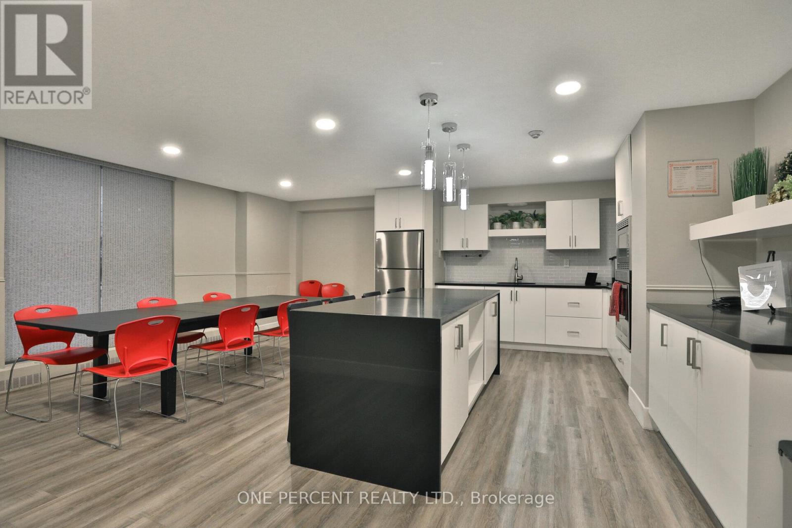 #1110 - 1100 Caven Street, Mississauga, Ontario  L5G 4N3 - Photo 33 - W13067878
