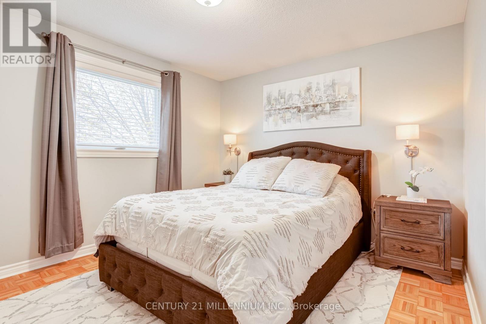 8 Shenstone Avenue, Brampton, Ontario  L6Z 2Y6 - Photo 17 - W13067966