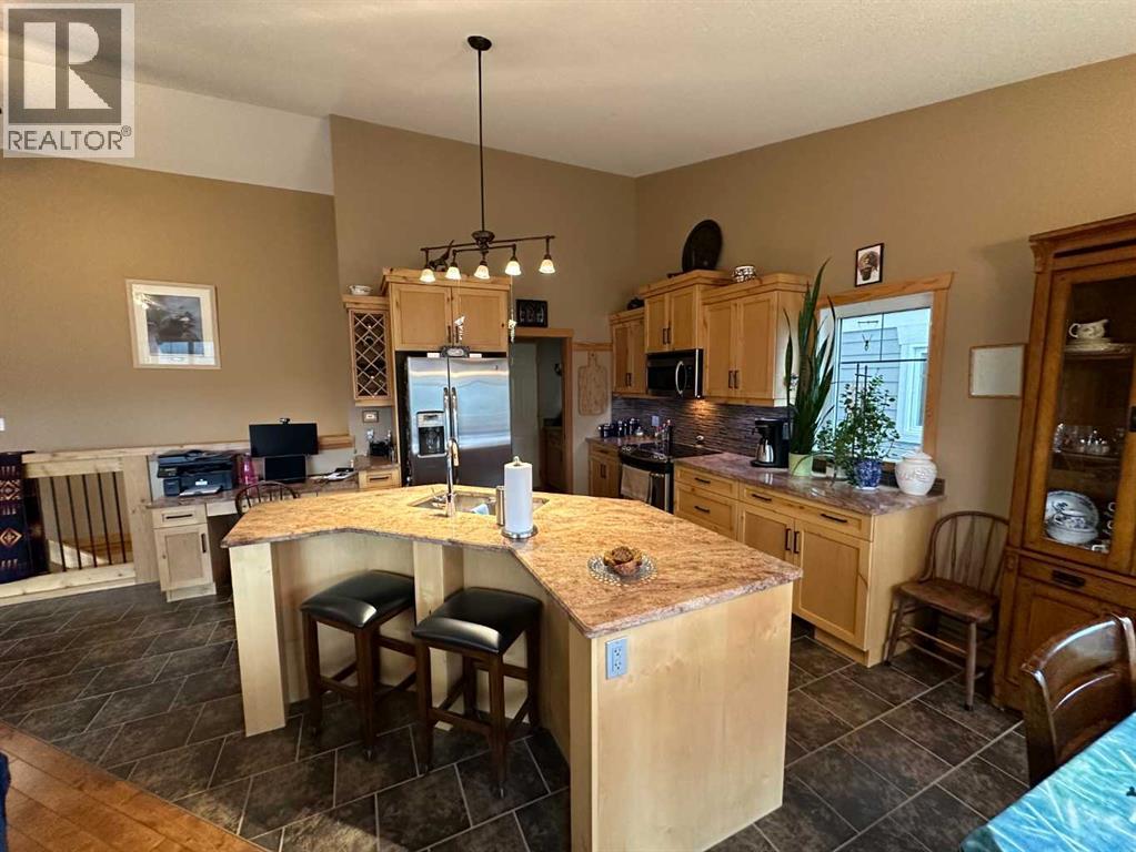 21 Ironstone Drive, Coleman, Alberta  T0K 0M0 - Photo 4 - A2306875