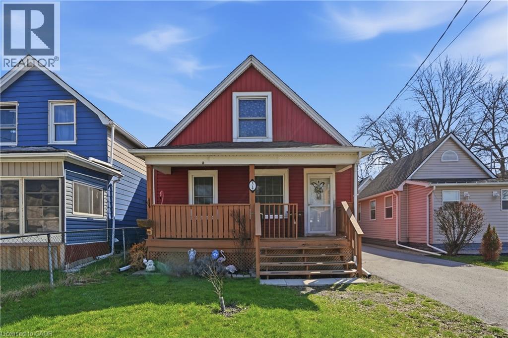 34 VINE Street S, St. Catharines, Ontario