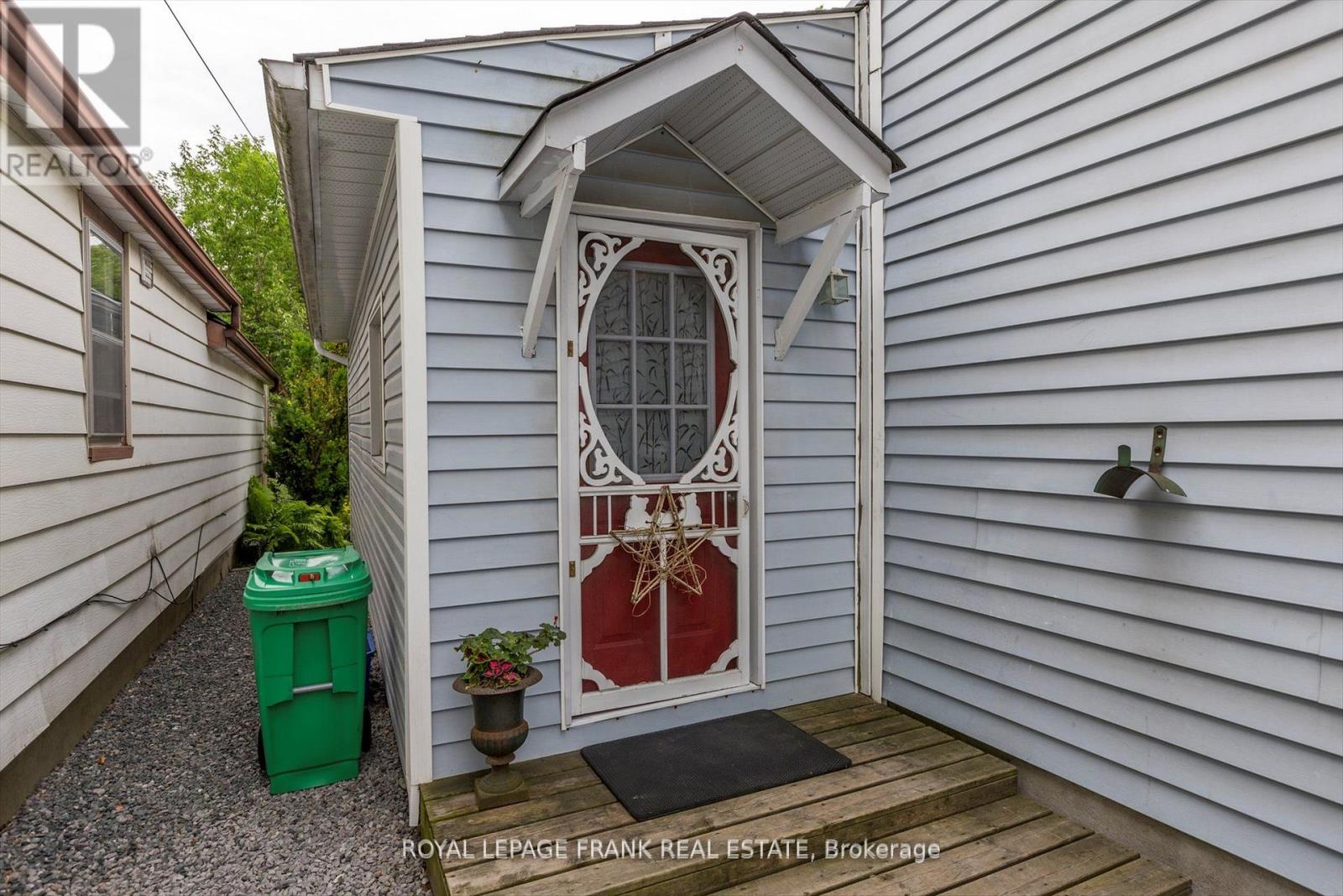 715 Chamberlain Street, Peterborough, Ontario  K9J 4M2 - Photo 26 - X13068192