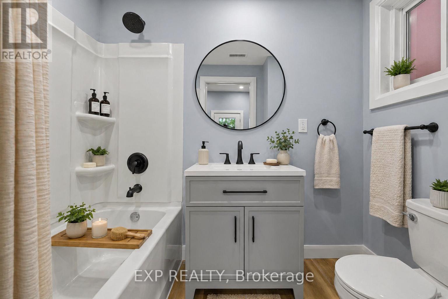 24 East 24th Street, Hamilton, Ontario  L8V 2X7 - Photo 23 - X13067426