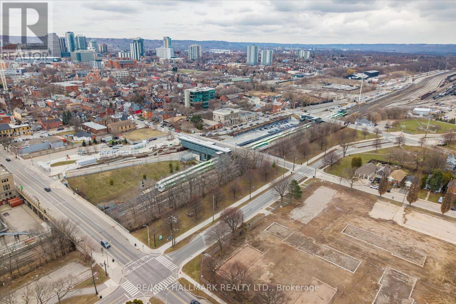 53 Wood Street E, Hamilton, Ontario  L8L 3Y2 - Photo 38 - X13067564