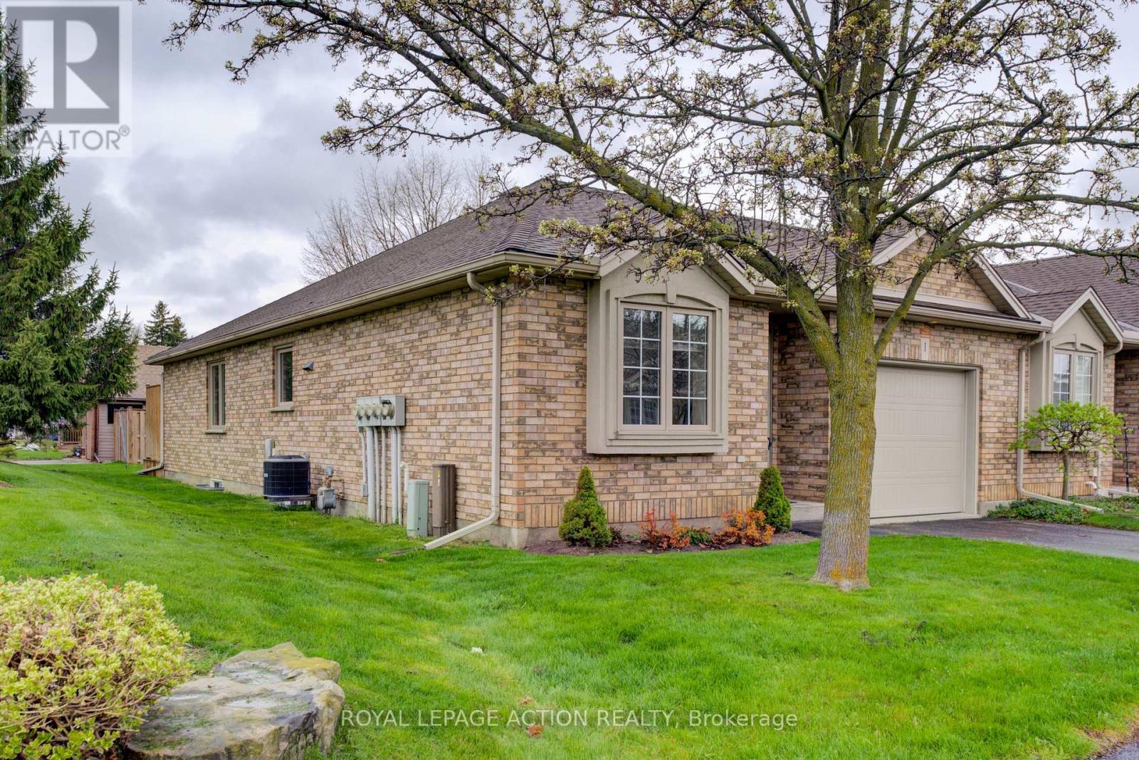 1 - 110 Somerset Road, Brantford, Ontario  N3R 5A8 - Photo 2 - X13067592